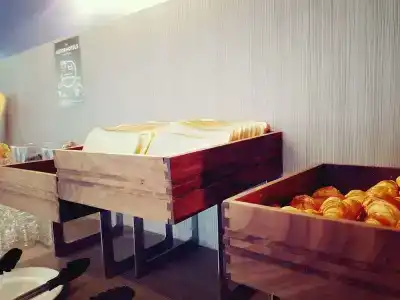 ibis Styles Arles Palais des Congrès - 8