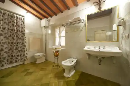 Ape Rosa Relais - 15