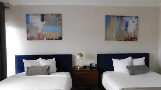 Boca Plaza - 46