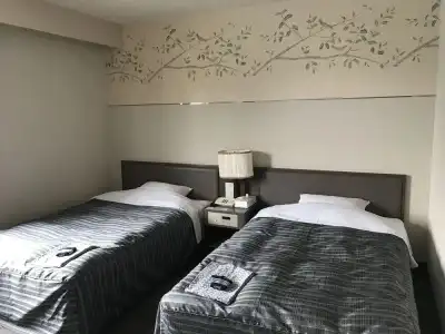 Heart Inn - 60