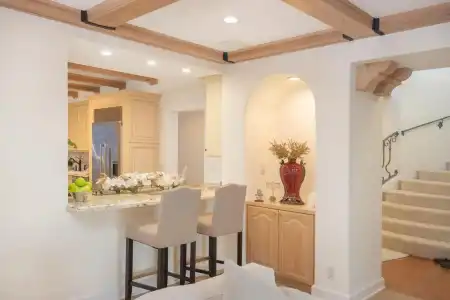 The Stradella Court Mansion - 10