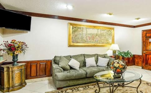 Quality Inn Mount Vernon - 1