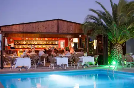 Alia suites and spa - 15