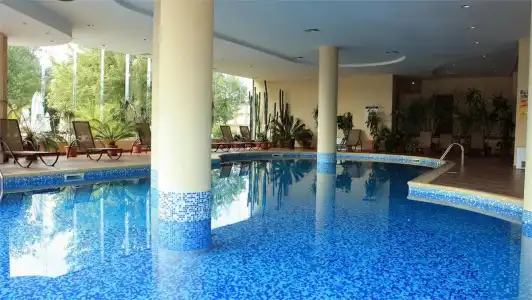 Tiara Beach - 8