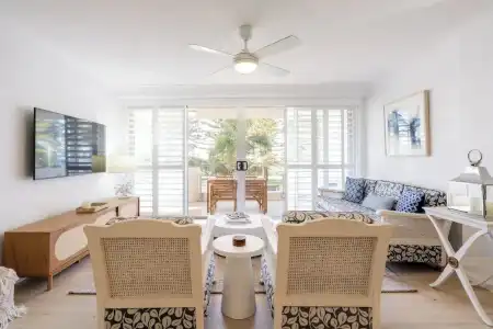 Cashelmara Beachfront Apartments - 37
