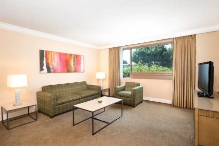 DoubleTree by Hilton San Diego Bayside - 107