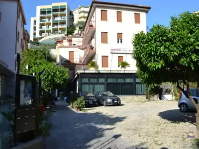 Villa Camilla - 8