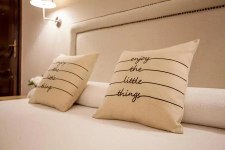 Hi Valencia Boutique - 40