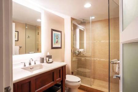 Pier House Resort & Spa - 9