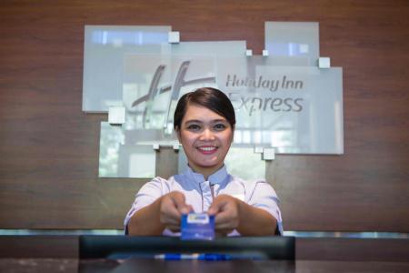 Holiday Inn Express Jakarta International Expo, An Ihg - 44