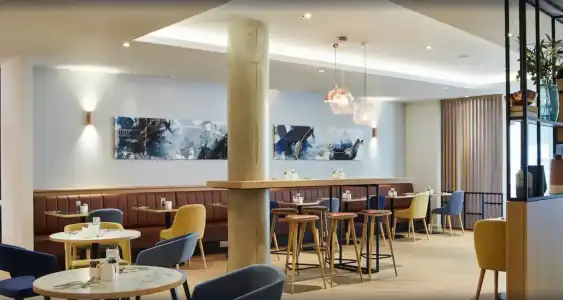 Courtyard by Marriott Oxford City Centre - 21