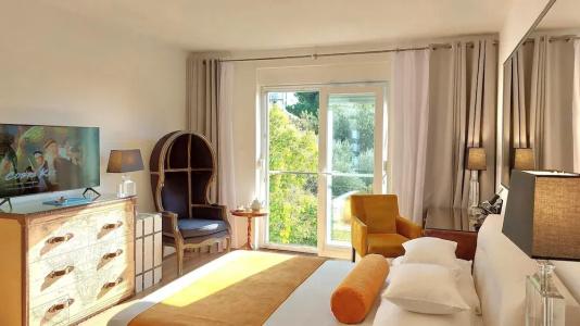 Refresh Boutique Apartments - 137