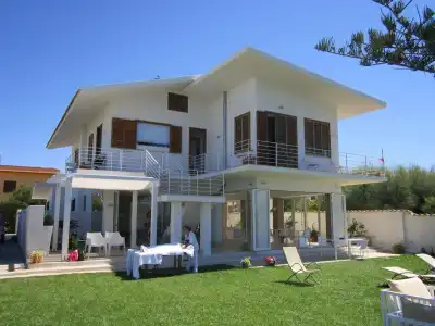 Room in B&B - Suitebeach bnb and Resort - 26