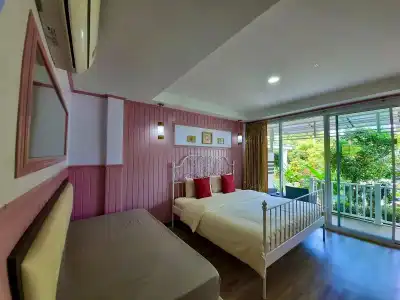 At Koh Larn Resort - 29