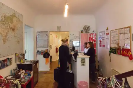 Lisboa Central Hostel - 15