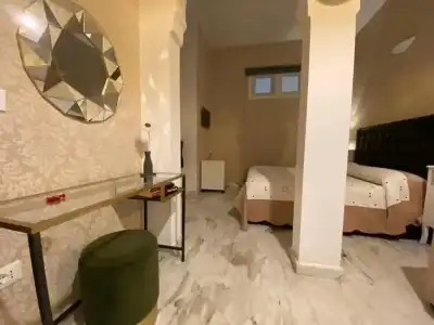B&B Mini Incity-Close Train Station and Port- - 21