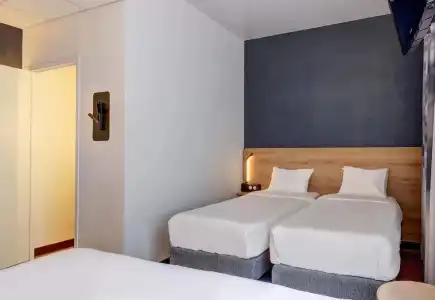 B&B Dijon Centre - 26