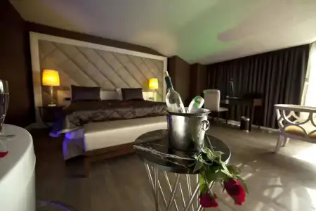 Taba Luxury Suites and - 9