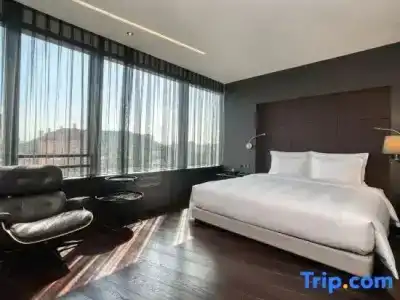 Shenzhen 330 - 35