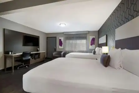 Sunset West, SureStay Collection by Best Western - 23