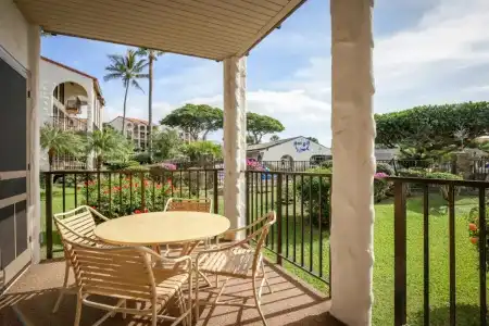 Aston Maui Hill - 44