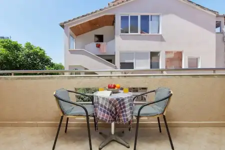 Rosic Tivat Apart-Hotel - 51