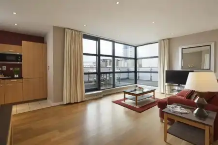 Marlin Apartments Canary Wharf - 56