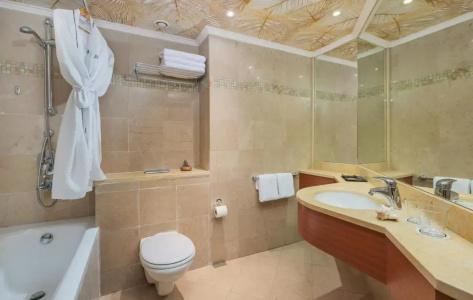 The Herbert Eilat - 10