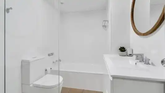 Tradewinds Apartments - 101