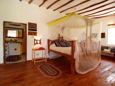 Hakuna Majiwe Beach Lodge - 4