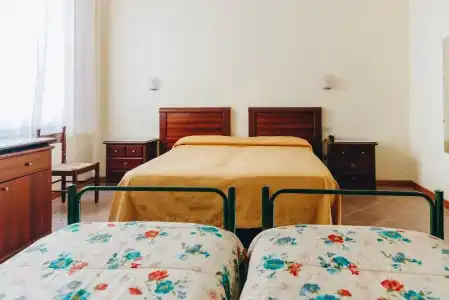Savoia E Campana - 70