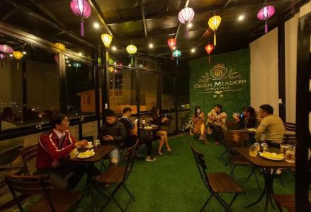 GREEN MEADOW VILLA&café - 16