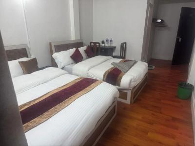 Om Tara Guest House - 54