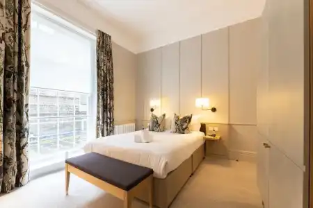 The Goodenough London - 75