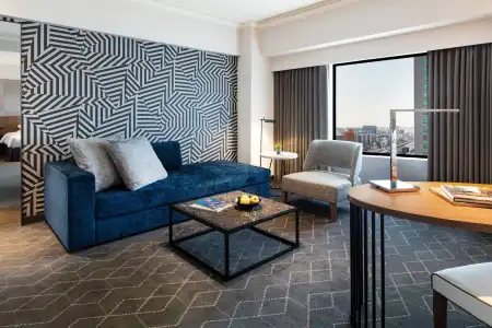 Courtyard by Marriott Shin-Osaka Station - 13
