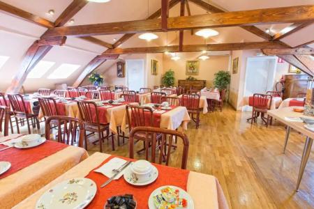 CityCosy - Design Studio Train Station - 11