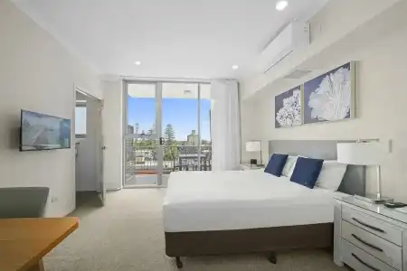 Macquarie Waters Boutique Apartment - 40