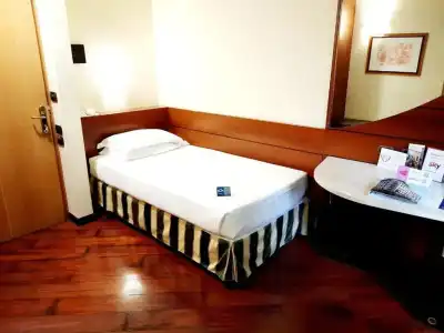 Mirage, Sure Collection by Best Western - 42