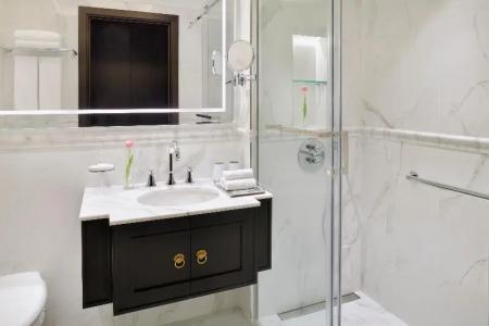 Mövenpick Bahrain - 58