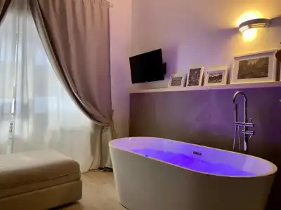 Le Coq Suites - 11