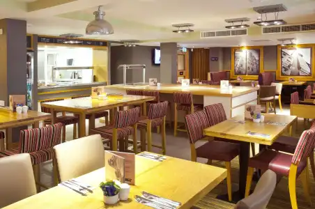 Premier Inn London Leicester Square - 23