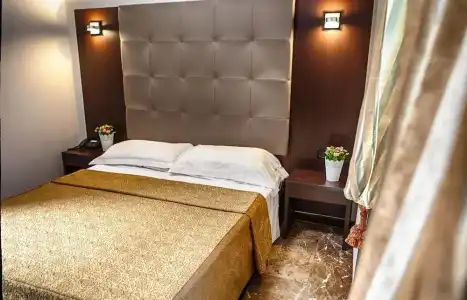 d'Este - 4