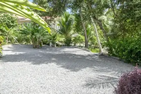 Domaine Desaubin Luxury Villas - 21