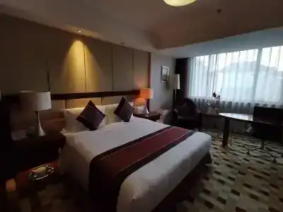 Jinjiang West Capital International - 24