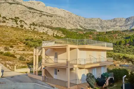 Apartments Zelic Tucepi - 106