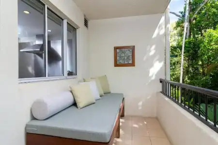 Mandalay Luxury Beachfront Apartments - 55