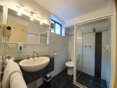 Arkana Motor Inn & Terrace Apartments - 30
