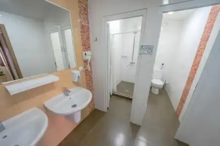 Envoy Hostel - 5