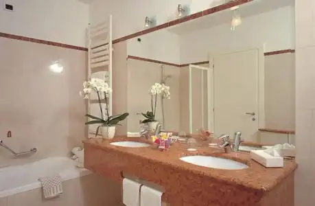 Continental Wellness & Spa - 6