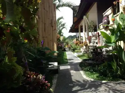 Nugraha Guest House 2 - 10